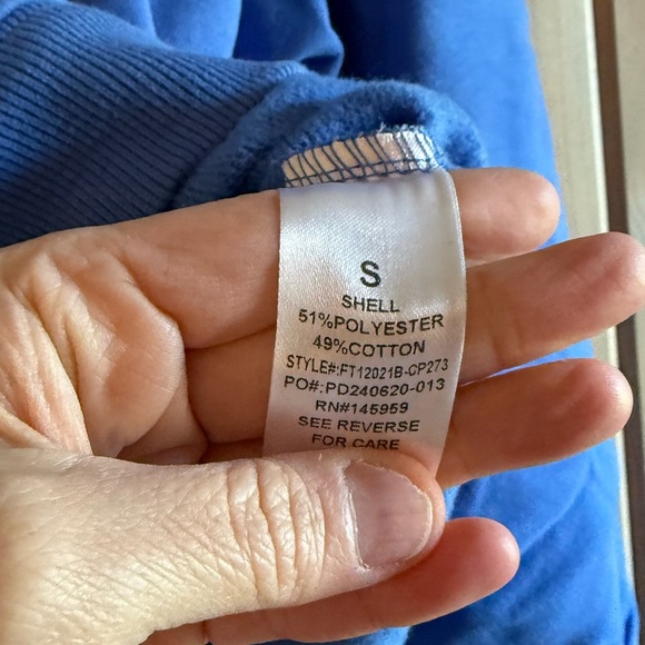 NWOT Dress Forum Portofino Embroidered Sweatshirt - Picture 6 of 7